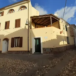  Habitación en casa particular Casa Ombrina Italia
